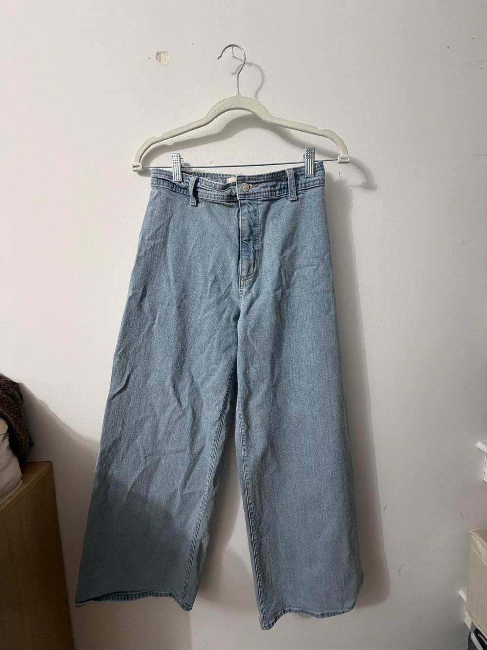 Universal Thread Light Blue High-Rise Wide Leg Jeans